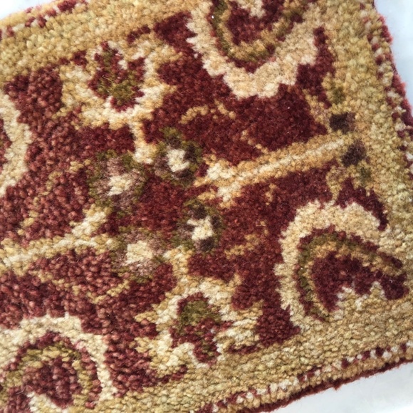 Hand Woven Rug - Picture 10 of 16